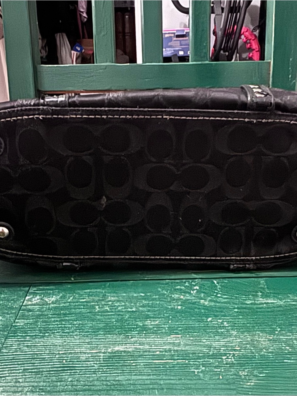 Flawed Coach Black Monogram Studded Tote Bag - Possible project? - Picture 6 of 8